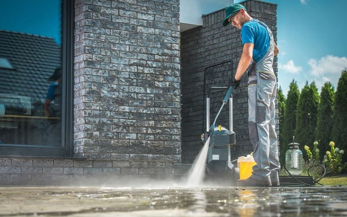Professional Pressure Washing Services